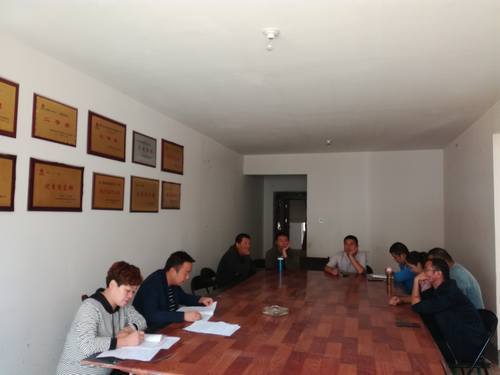 銅煤公司第四項(xiàng)目部對(duì)關(guān)鍵崗位開展節(jié)前提醒談話