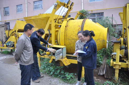 銅川分公司小企業(yè)改制穩(wěn)步推進