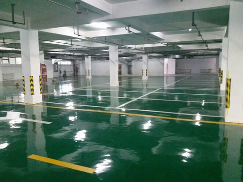 銅煤公司承建的陜煤集團(tuán)神木檸條塔礦業(yè)有限公司文體中心車庫(kù)自流平等維修工程順利通過竣工驗(yàn)收