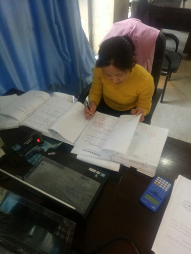 天工公司土建十一部羊頭鎮(zhèn)安置小區(qū)工程決算、資料整編進(jìn)入倒計(jì)時(shí)