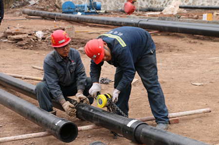 蹄疾步穩(wěn) 追趕超越創(chuàng)佳績(jī)