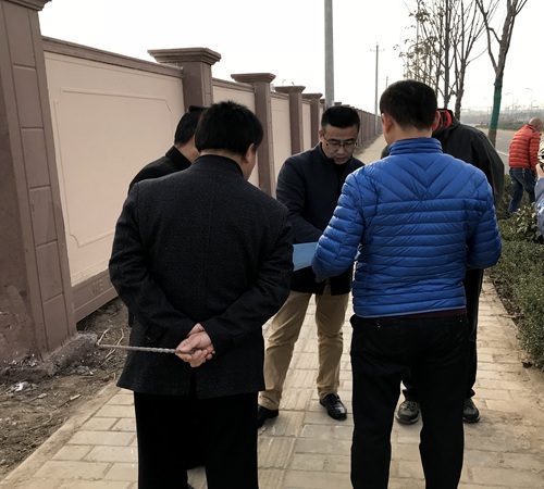 大秦置業(yè)公司：山水逸境項(xiàng)目施工臨建圍墻順利通過(guò)竣工驗(yàn)收