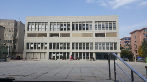 銅川分公司三普中區(qū)職工活動(dòng)中心、地下停車場(chǎng)工程順利交付使用