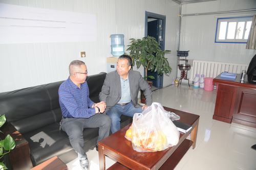 掘進(jìn)公司：五一前夕走訪慰問勞動(dòng)模范