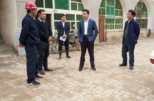 陜煤集團(tuán)總經(jīng)理助理、榆林合力集團(tuán)董事長范京道一行蒞臨陜煤建設(shè)天工公司承建的清澗北國棗業(yè)紅棗深加工項(xiàng)目視察指導(dǎo)工作