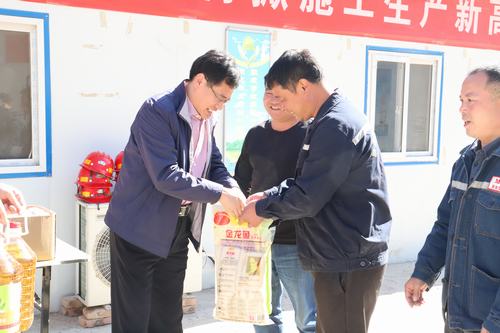 司正林深入礦建二公司車村項(xiàng)目部、天工瑞能項(xiàng)目部走訪慰問(wèn)