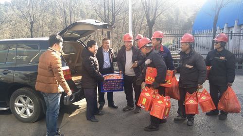 堅(jiān)守崗位，我們一直在......