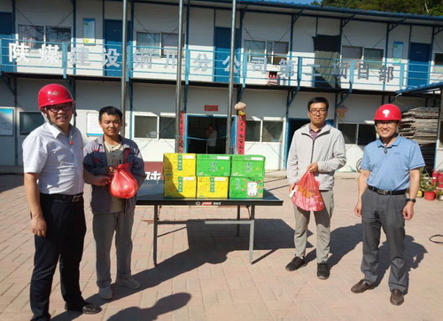 炎炎夏日里的絲絲清涼