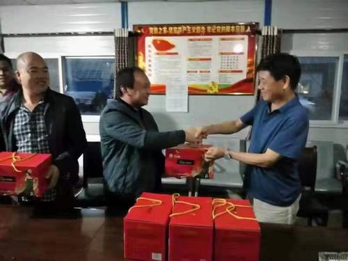 礦建二公司：月滿中秋，情暖人心