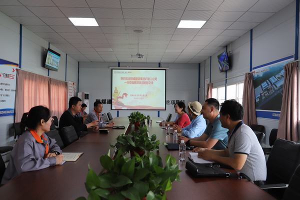 陜煤建設(shè)礦建二公司：基層工作要走出去更要拿回來(lái)！