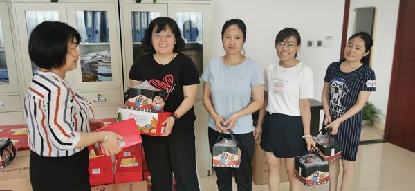 陜煤建設天工公司： 粽香飄千里，情暖職工心