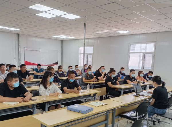 陜煤建設(shè)洗選煤運營公司：培訓(xùn)學(xué)習(xí)“置頂”  服務(wù)套餐“上門”  精準(zhǔn)幫扶”脫貧“