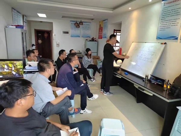 陜煤建設(shè)新城公司積極開展項目部內(nèi)部培訓(xùn)