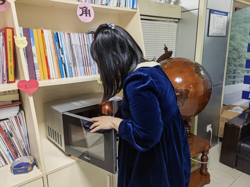 陜煤建設(shè)路橋分公司：實(shí)事落地見效 職工幸福再“加碼”