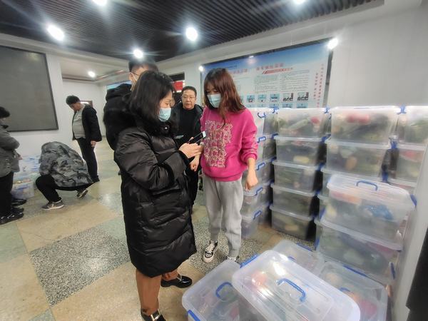 陜煤建設(shè)韓城分公司歲末溫暖送上“心”