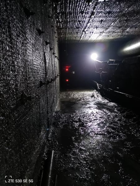 陜煤建設(shè)煤礦運營服務(wù)公司：牛！快掘隊又破紀(jì)錄了