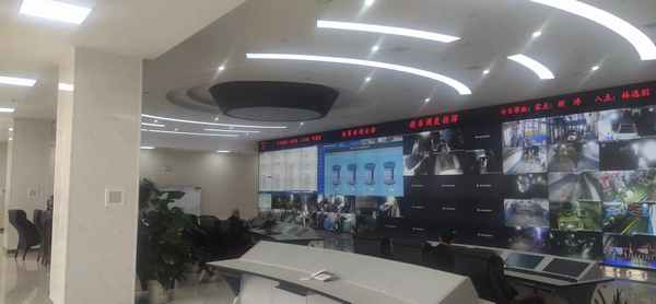 陜煤建設(shè)澄合分公司第三項(xiàng)目部承建的孟村二號(hào)聯(lián)建樓多功能會(huì)議室裝修工程順利通過(guò)驗(yàn)收