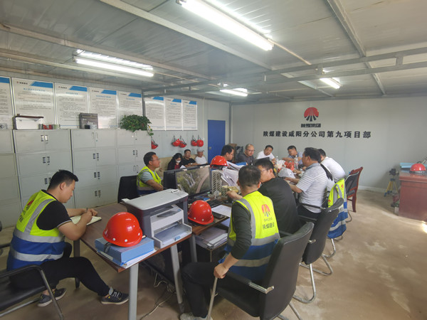 陜煤建設(shè)咸陽(yáng)分公司承建的銅川市社會(huì)福利精神病院建設(shè)項(xiàng)目綜合服務(wù)樓順利通過(guò)主體驗(yàn)收