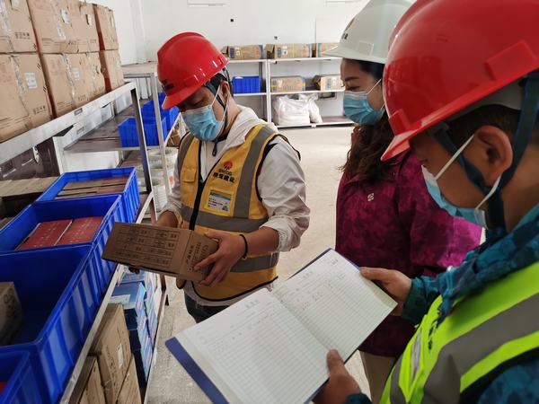 陜煤建設(shè)銅煤公司物資設(shè)備管理念好“三字經(jīng)”，助推安全生產(chǎn)