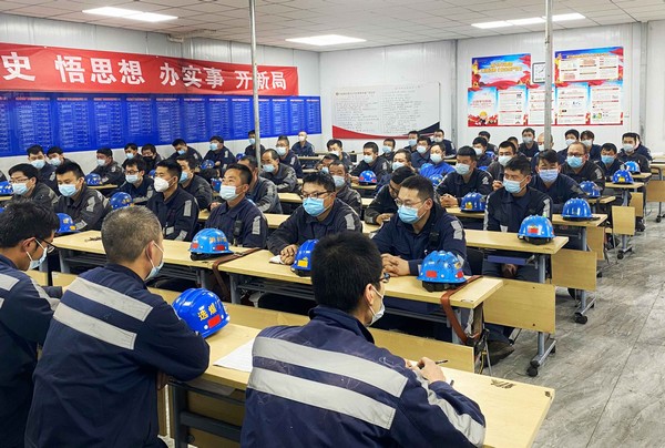 陜煤建設(shè)洗選煤運營公司紅柳林洗煤廠項目部：應(yīng)戰(zhàn)酷夏，防暑降溫有“涼”策