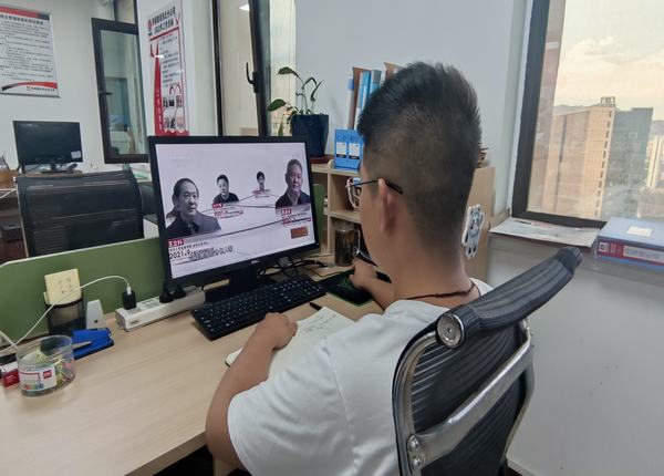 陜煤建設西北分公司開展“筑牢拒腐防變防線，敲響廉潔自律警鐘”廉政警示教育活動