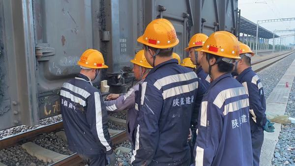 陜煤建設洗選煤運營公司神渭蒲城運營項目部：多形式“澆灌”培訓 讓安全生產意識“生根發(fā)芽”