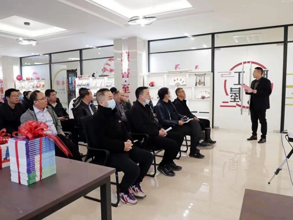 陜煤建設(shè)澄合分公司第一機(jī)電安裝項(xiàng)目部共享閱讀之樂 共建職工書屋