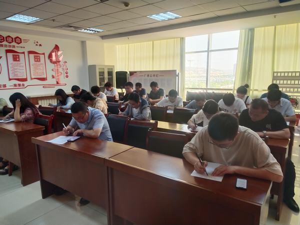 陜煤建設(shè)煤礦運(yùn)營服務(wù)分公司:掀學(xué)習(xí)熱潮厚植企業(yè)廉潔根基