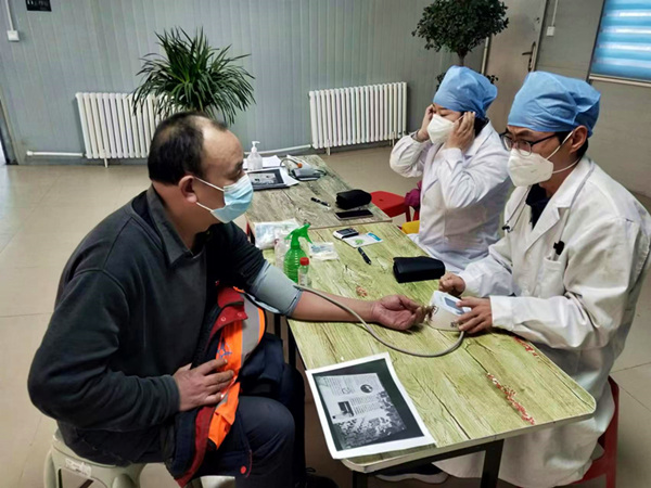 陜煤建設礦建三公司：健康診療進項目 把脈問診暖人心