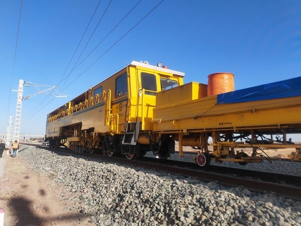 奮戰(zhàn)不停歇，陜煤建設(shè)路橋分公司靖神鐵路項(xiàng)目部完成多個(gè)節(jié)點(diǎn)目標(biāo)任務(wù)