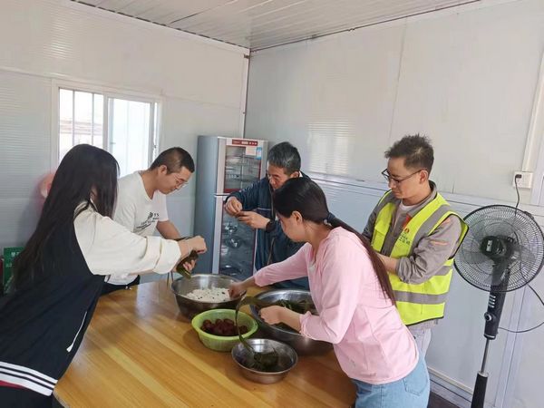 陜煤建設(shè)天工公司土建二部：一“粽”濃情，一“粽”鄉(xiāng)愁