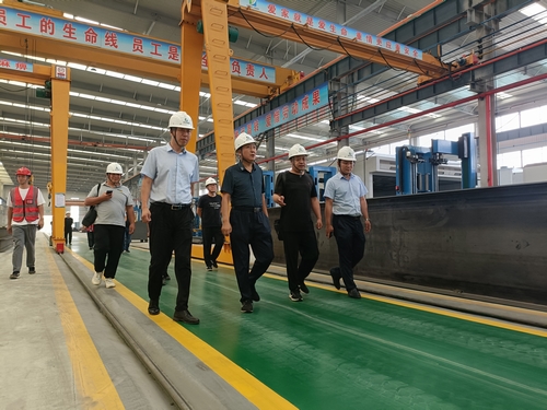 陜煤建設(shè)榆林公司承建的杭蕭綠色鋼結(jié)構(gòu)產(chǎn)業(yè)化制造基地項目順利通過竣工預驗收