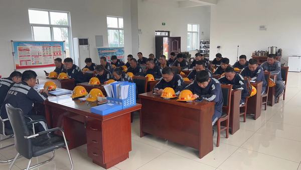 陜煤建設(shè)洗選煤運(yùn)營(yíng)公司神渭蒲城運(yùn)營(yíng)項(xiàng)目部：堅(jiān)持“黨建+安全”，筑牢安全生產(chǎn)堡壘