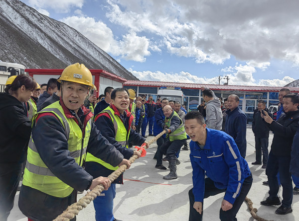 陜煤建設(shè)礦建三公司：中秋“邂逅”國慶，陜煤建設(shè)人花式度雙節(jié)