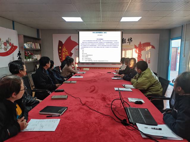 陜煤建設(shè)韓城分公司土建九項目部：積極開展“知憲于心 守憲于行”主題系列活動