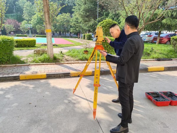 陜煤建設(shè)銅煤公司工會發(fā)揮職工“娘家人”作用，當好職工貼心人