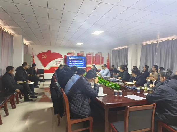 陜煤建設煤礦運營服務分公司：緊盯節(jié)日病 從嚴糾四風