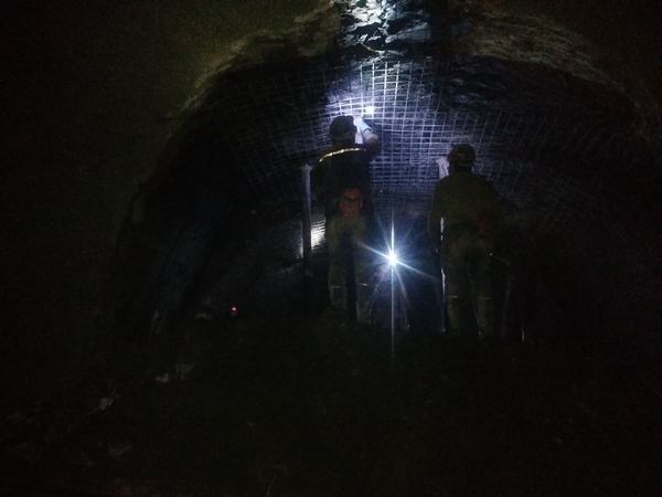 陜煤建設(shè)礦建二公司王峰項(xiàng)目部：+25m水平南翼膠帶運(yùn)輸大巷（II）段與瓦斯抽采專(zhuān)用進(jìn)風(fēng)巷順利貫通