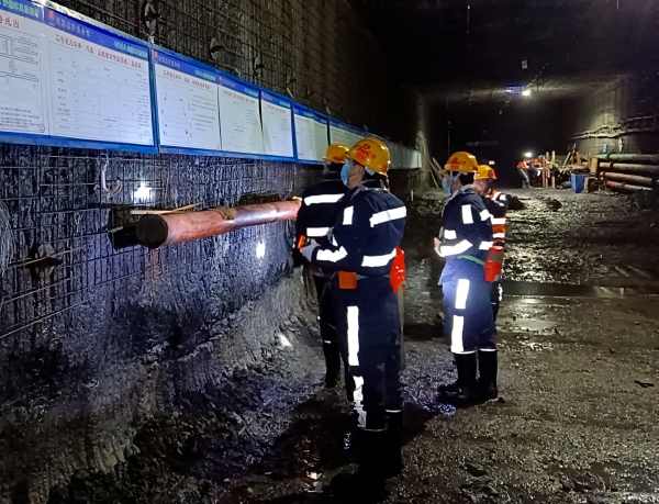 陜煤建設(shè)礦建三公司：嚴(yán)管+厚愛，助推企業(yè)安全生產(chǎn)