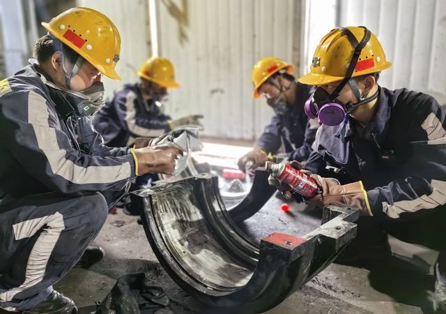 陜煤建設(shè)洗選煤運(yùn)營(yíng)公司神渭蒲城運(yùn)營(yíng)項(xiàng)目部：攻堅(jiān)克難大檢修  齊心協(xié)力保生產(chǎn)