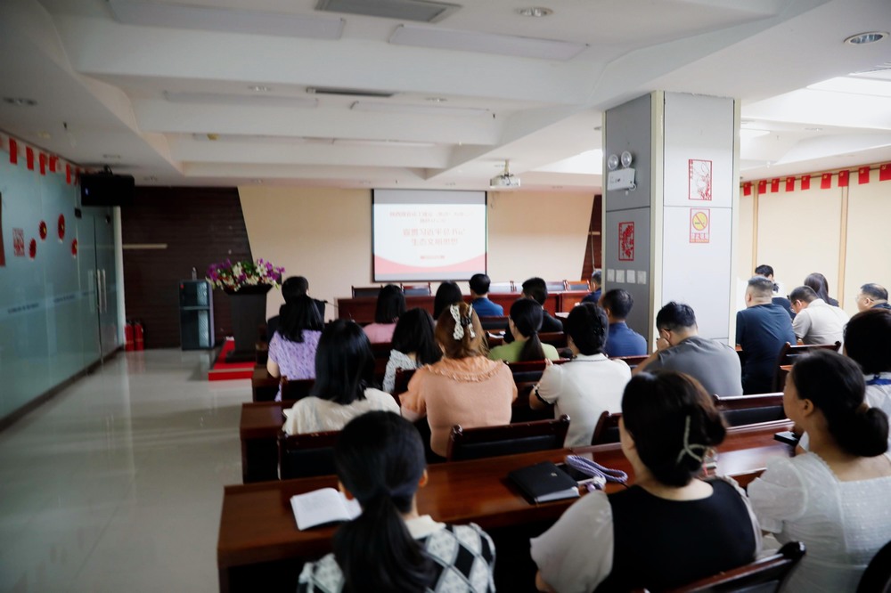 陜煤建設(shè)路橋分公司務(wù)實進取，共赴成長