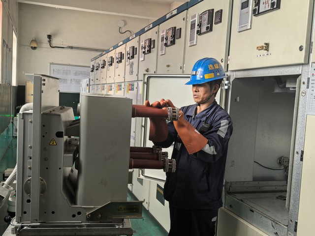 陜煤建設(shè)洗選煤運營公司：在崗位上閃爍的“繁星”