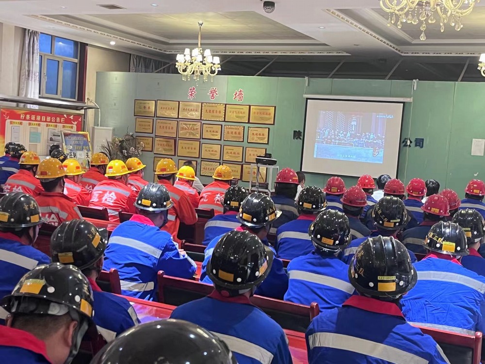 陜煤建設(shè)機(jī)電安裝公司：歡度國慶，氛圍滿滿