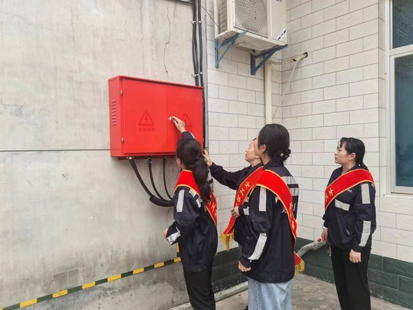 陜煤建設(shè)洗選煤運(yùn)營(yíng)公司：“點(diǎn)線面”結(jié)合，織密安全生產(chǎn)“防護(hù)網(wǎng)”