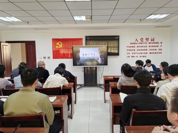 陜煤建設(shè)煤礦運營服務(wù)分公司：強化理論武裝 筑牢安全發(fā)展根基