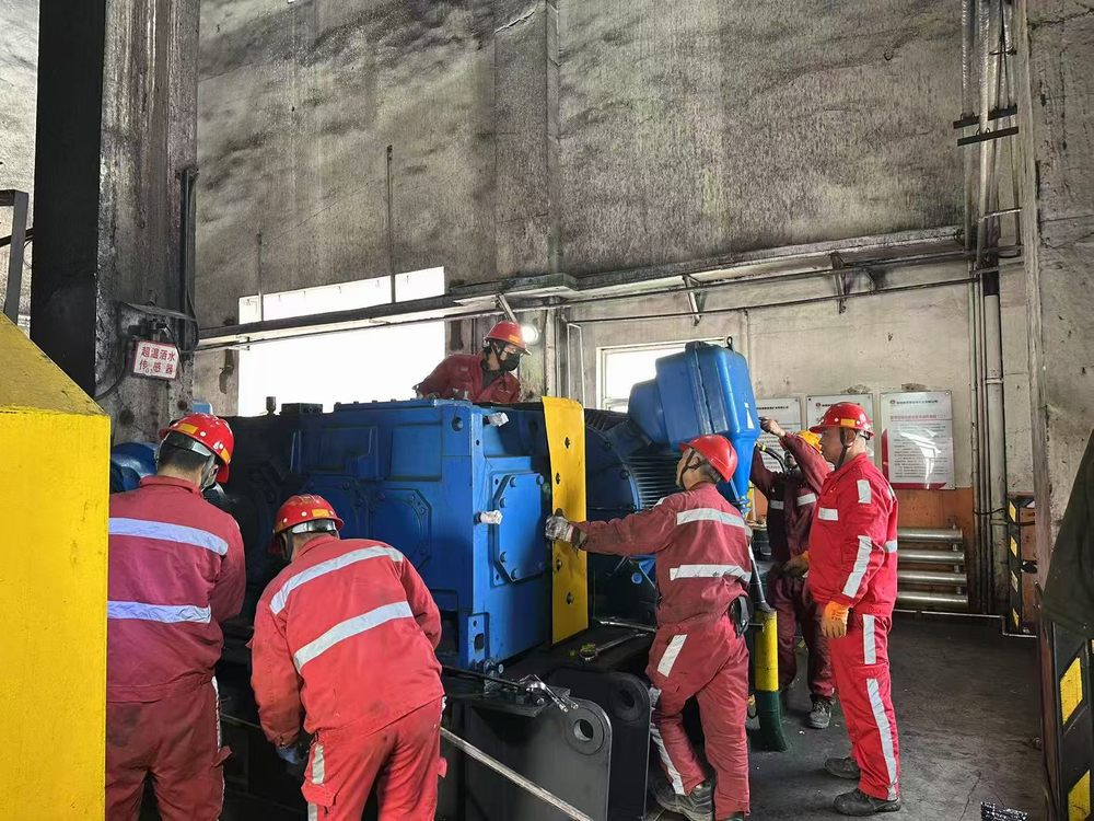 陜煤建設機電安裝公司曹家灘項目部高效完成檢修任務，筑牢安全生產(chǎn)防線