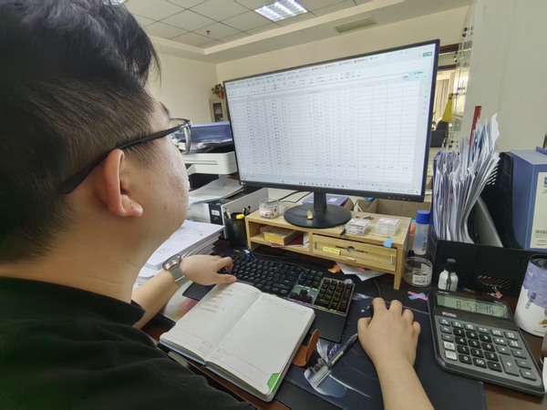 陜煤建設(shè)煤礦運(yùn)營(yíng)服務(wù)分公司：精準(zhǔn)管控深挖潛力 靶向分析提質(zhì)增效