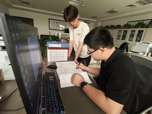 陜煤建設煤礦運營服務分公司：強化人才培育 推動企業(yè)行穩(wěn)致遠