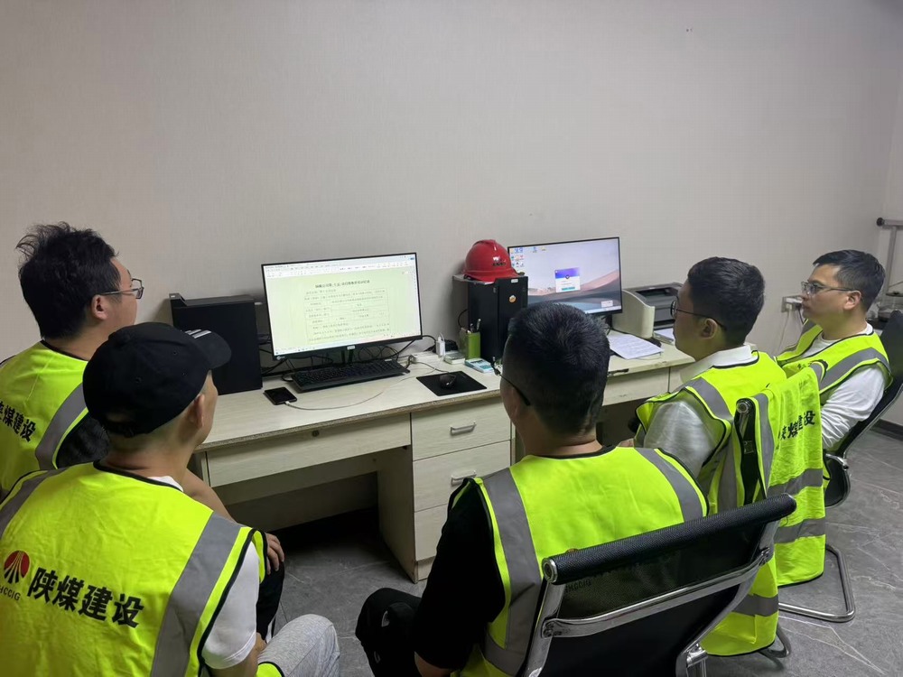 陜煤建設(shè)銅煤公司基層項目部：多舉措扎實推進“安全生產(chǎn)月”活動見實效