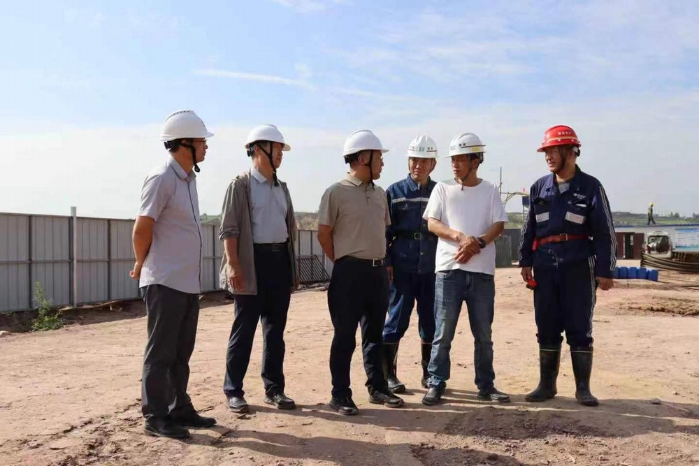 平莊煤業(yè)黨委書記、董事長杜善周深入天工公司礦建項目檢查指導(dǎo)